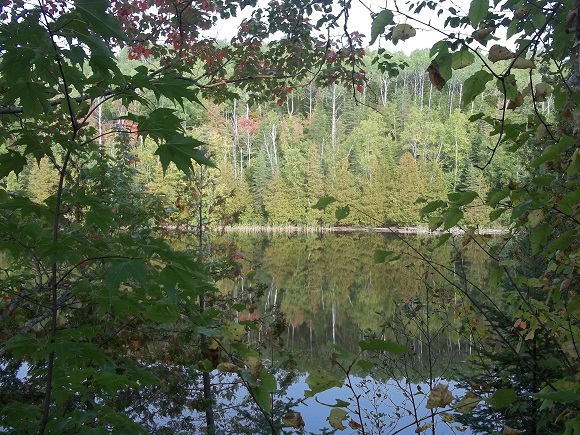 Lac Long, sentier du Bootlegger